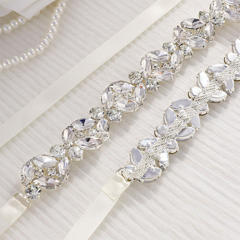 Ultra-shiny Alloy Diamond-stud - مراجعة Bridal Sash Ribbon وسعره