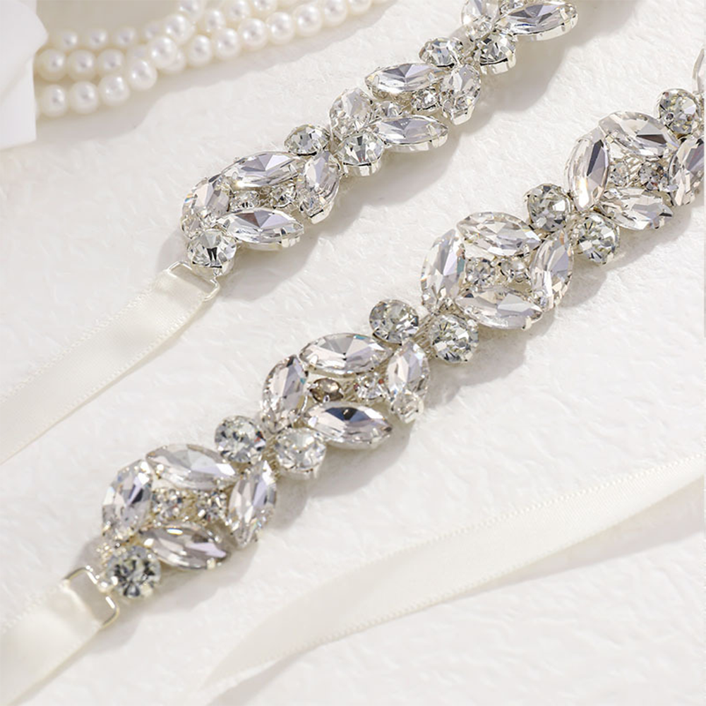 Ultra-shiny Alloy Diamond-stud - مراجعة Bridal Sash Ribbon وسعره