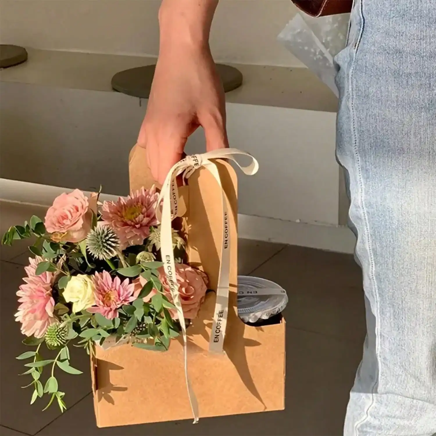 Kraft Paper Flower Bouquet Gif - مراجعة Wedding Hampers وسعره