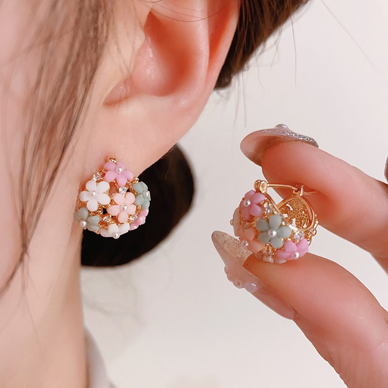 Fashionable Zircon Pearl Flowe - مراجعة Wedding Hampers وسعره