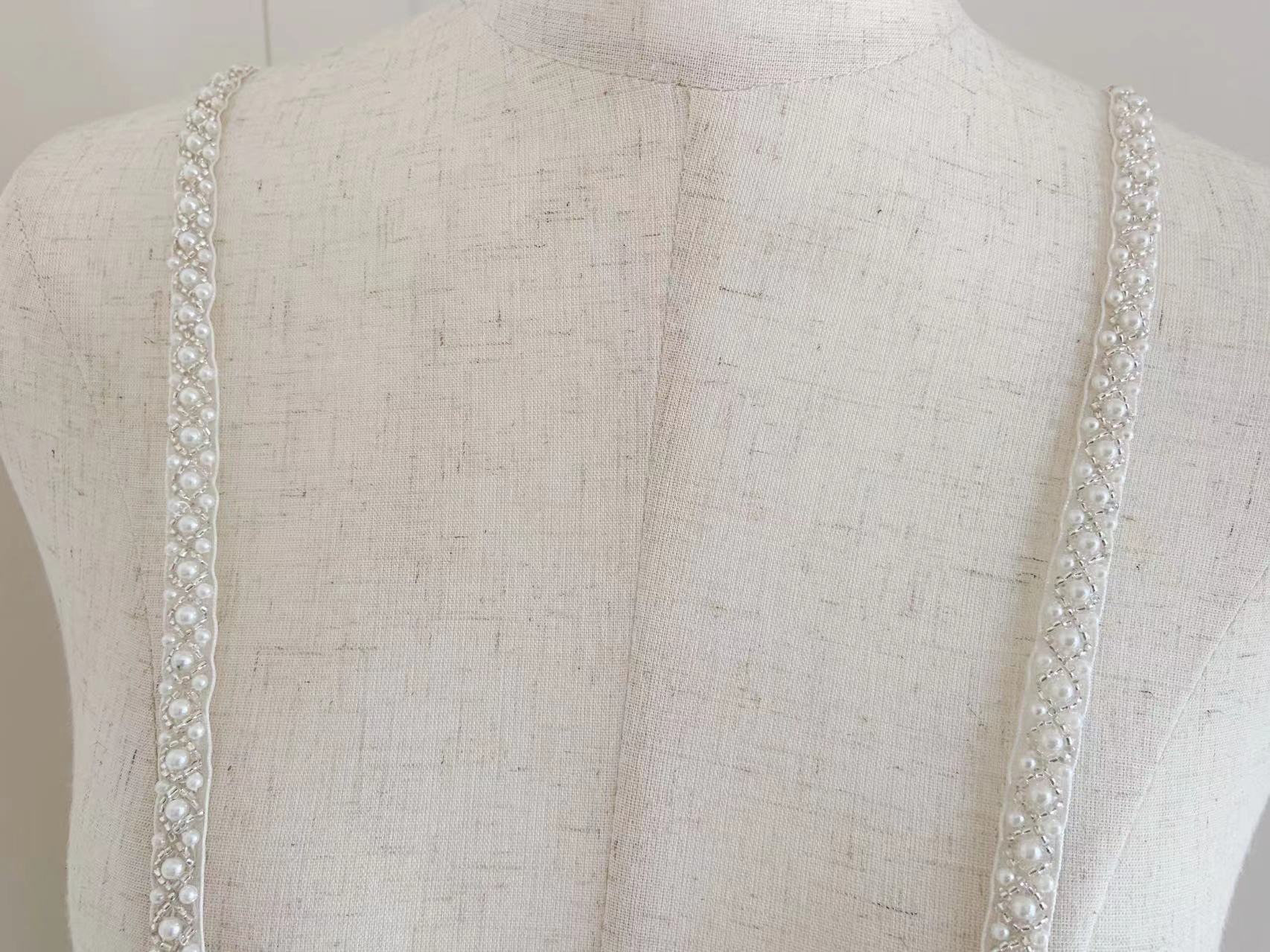 Top Quality Off White Pearl Be - مراجعة Bridal Sash Ribbon وسعره