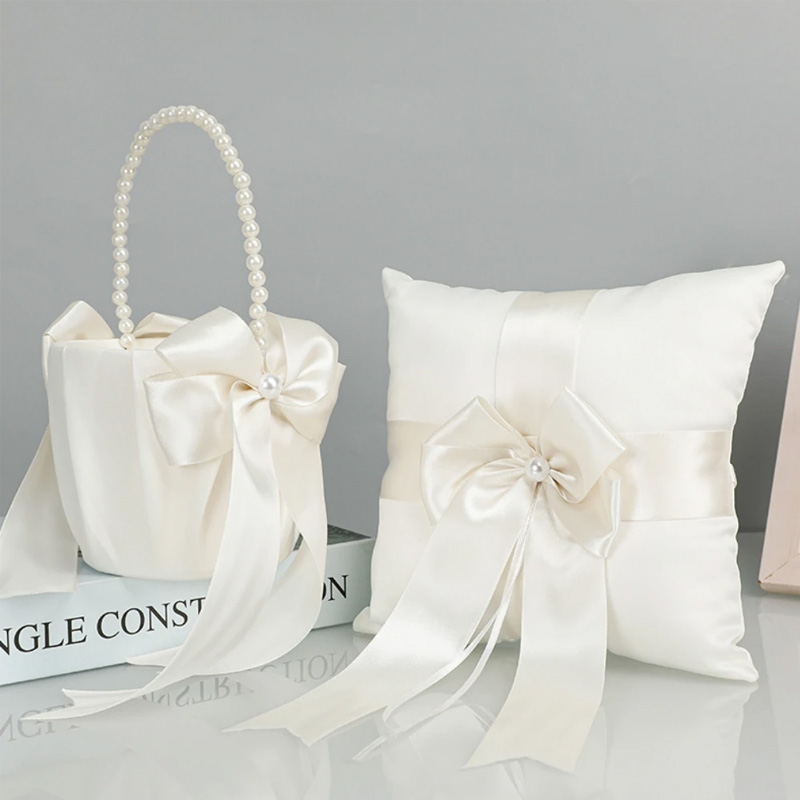 Flower Girl Basket Ring Bearer - مراجعة Wedding Hampers وسعره