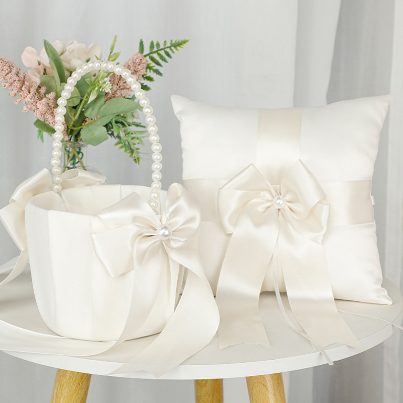 Flower Girl Basket Ring Bearer - مراجعة Wedding Hampers وسعره