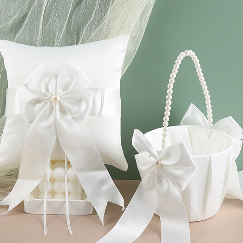 Flower Girl Basket Ring Bearer - مراجعة Wedding Hampers وسعره