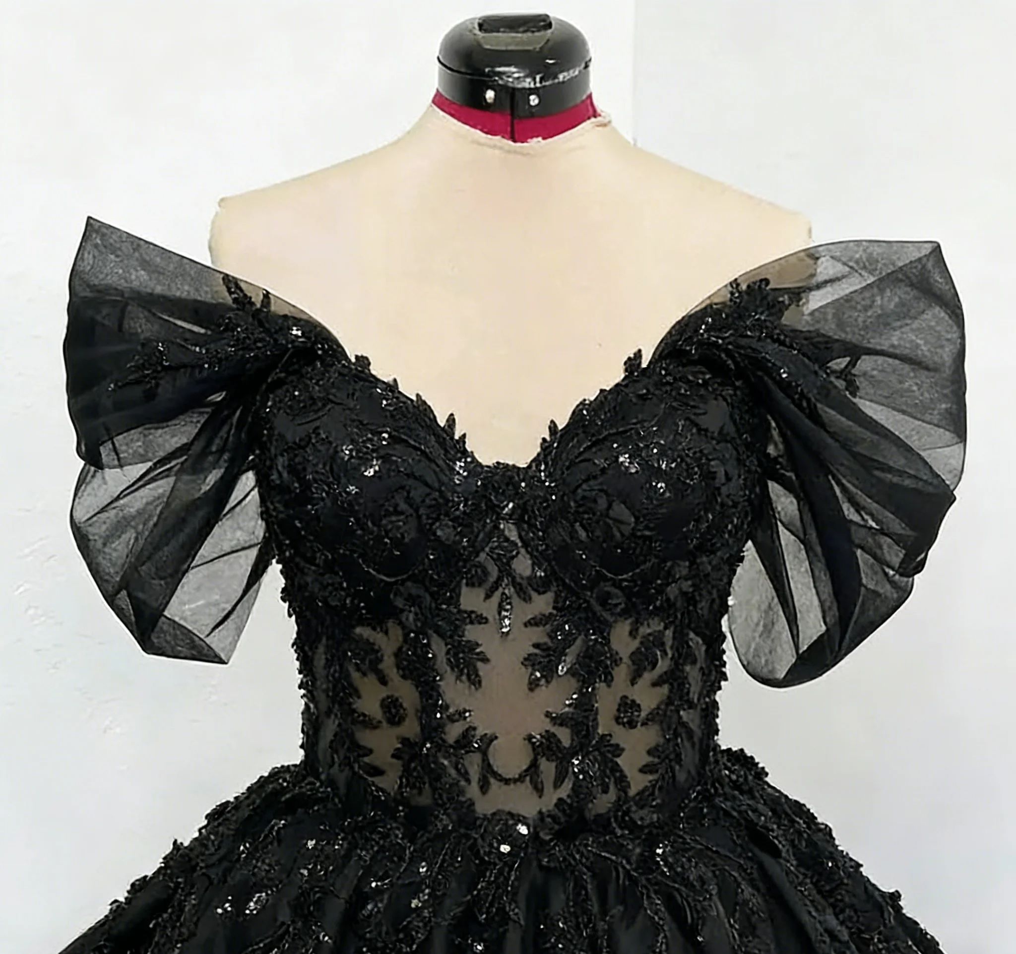 Customized Off Shoulder Black  - مراجعة Bridal Sash Ribbon وسعره